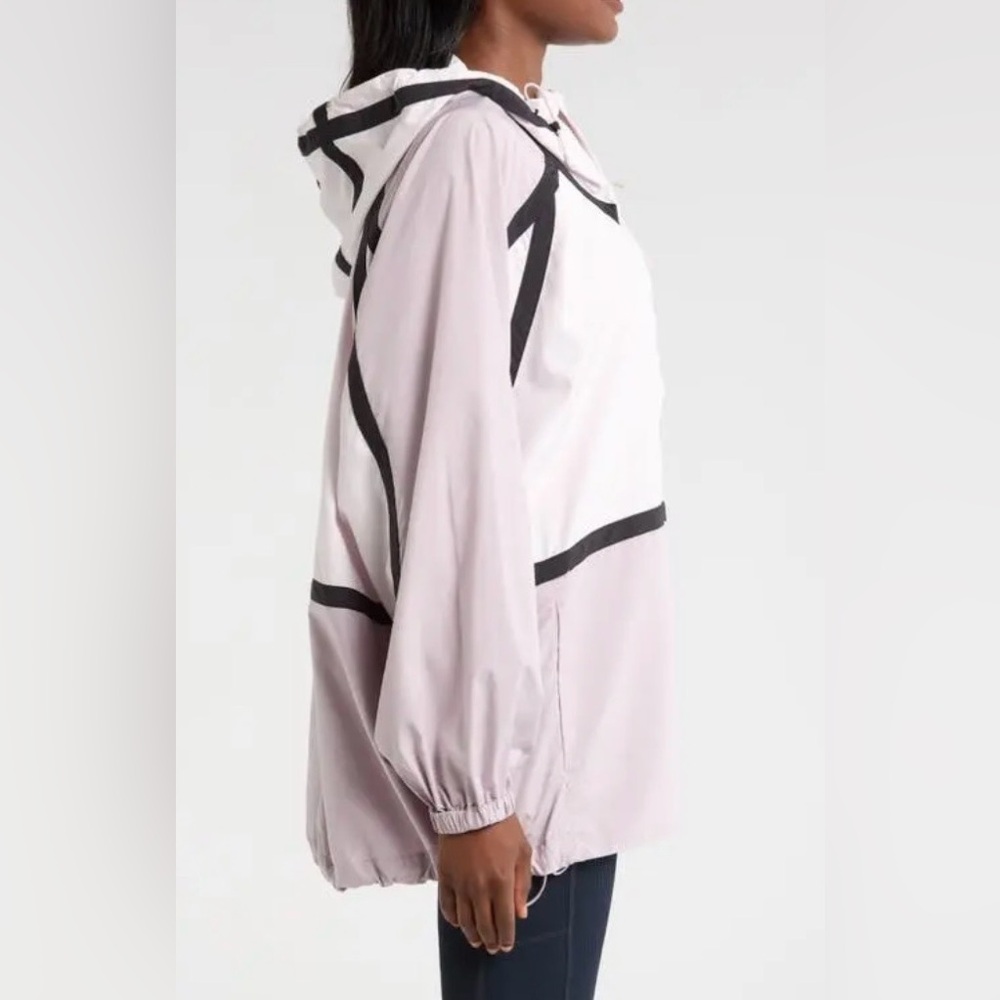 ▪️NWT Free People Movement Care Like The Wind Anorak in Rose Wash Combo